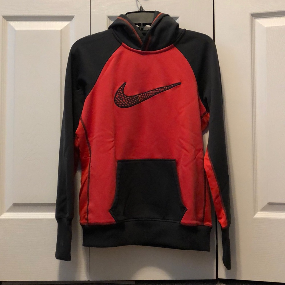 Lightly worn Nike sweatshirt